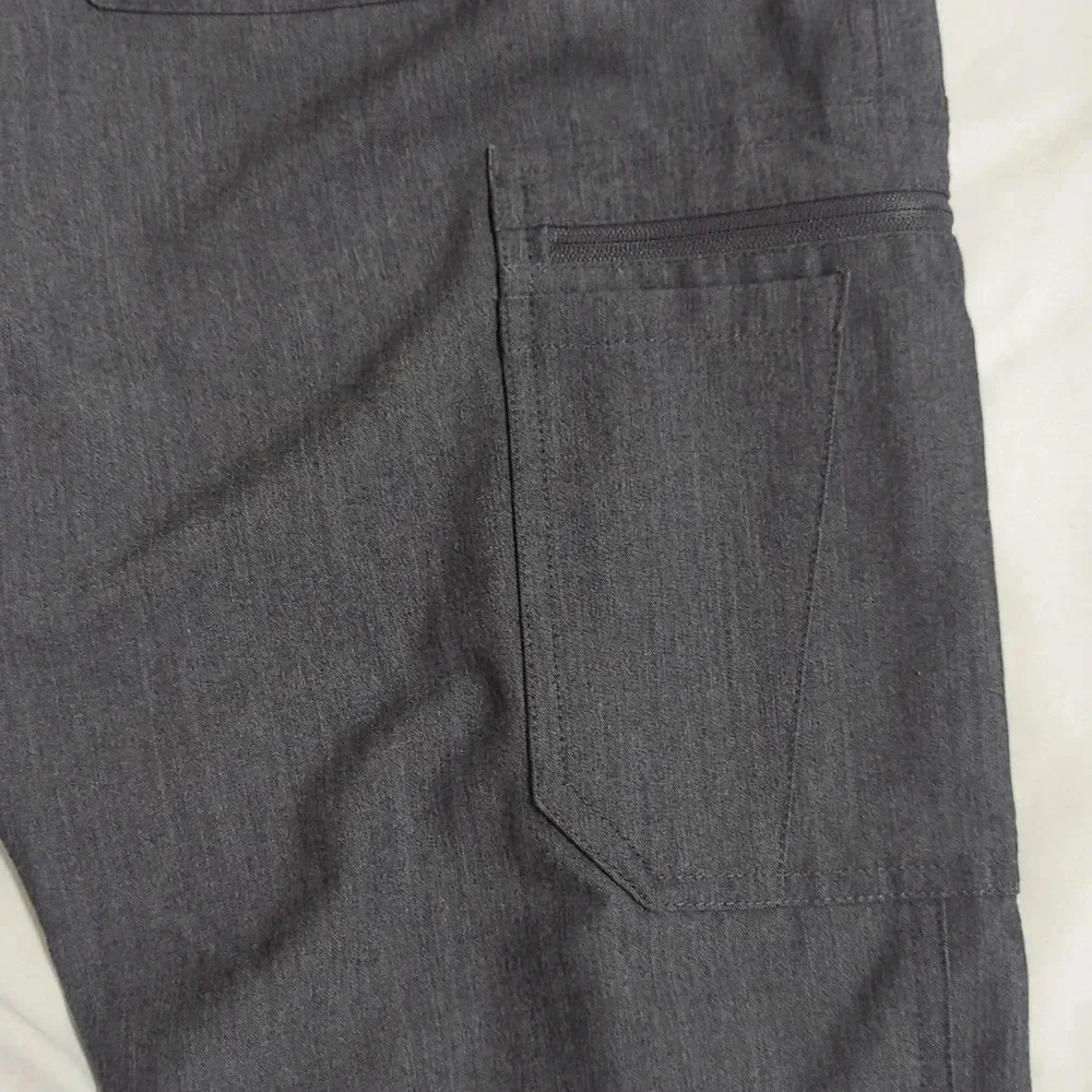 Figs Yola Skinny Scrub Pants, Color Graphite Size S/P